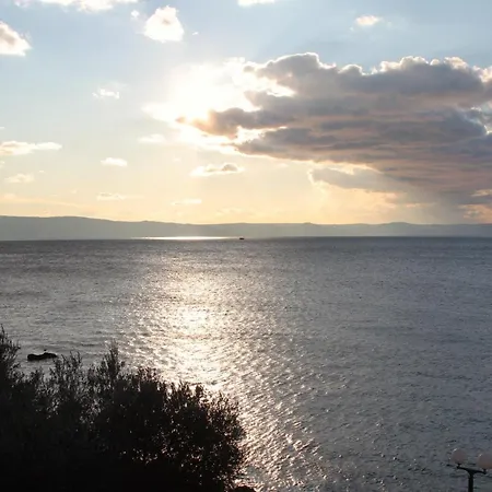 By The Sea Tucepi, Makarska - 2694 Apartment *